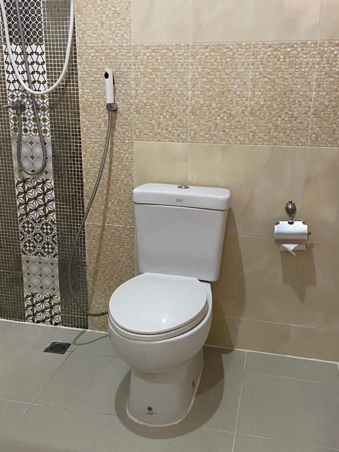 Ketsara Hotel Маха Саракхам Екстериор снимка